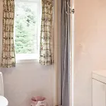 3 Bedroom Gorgeous In Vikeså